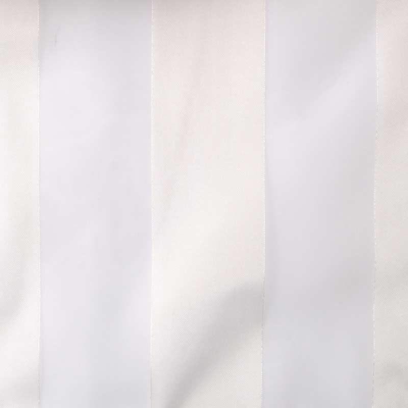 51261 | 140-Winter drapery fabric with solid design