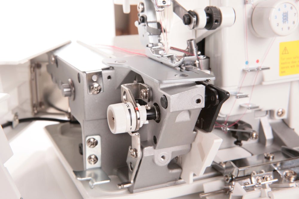 Close up of the internal parts of a Juki Mo-654DE