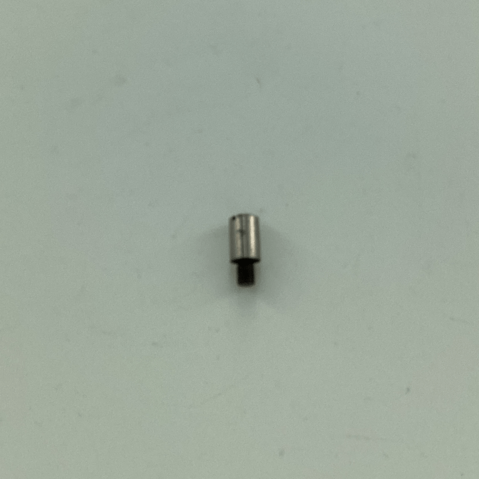 9018500-033A SCREW