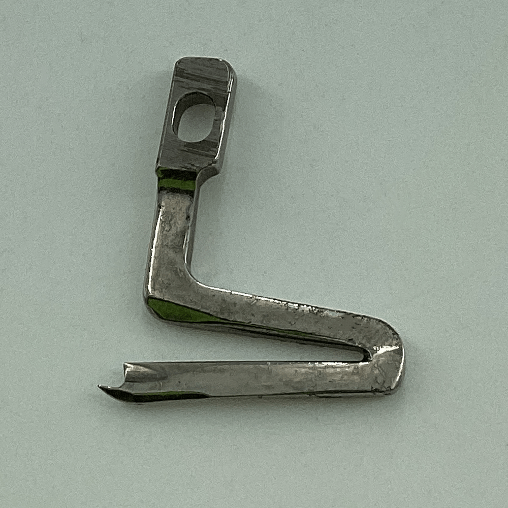 118-88708 LOWER SPREADER
