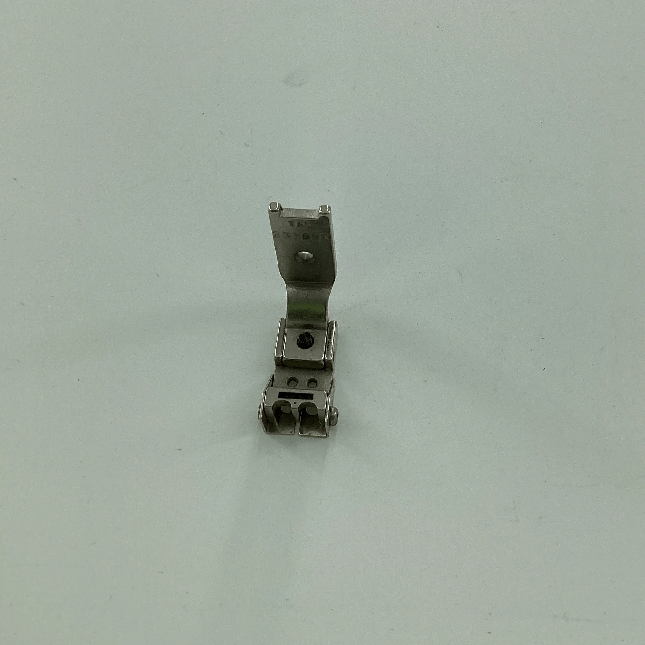 23388B 3/16 CHUTE FOOT