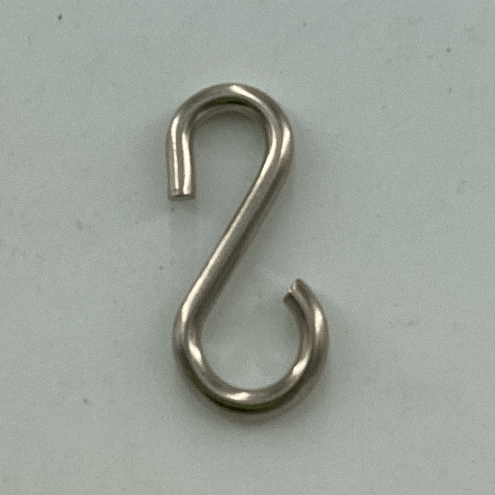 131-60304 CHAIN HOOK