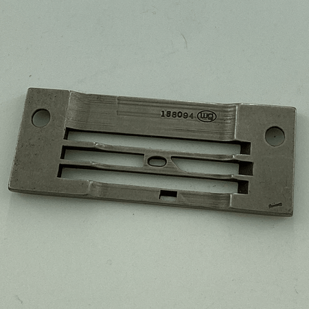 91-158094-01 NEEDLE PLATE