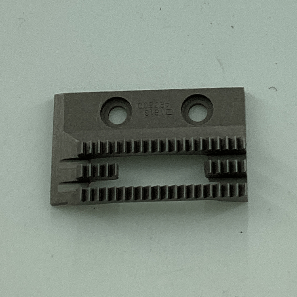 B-1613-490-E00 FEED DOG