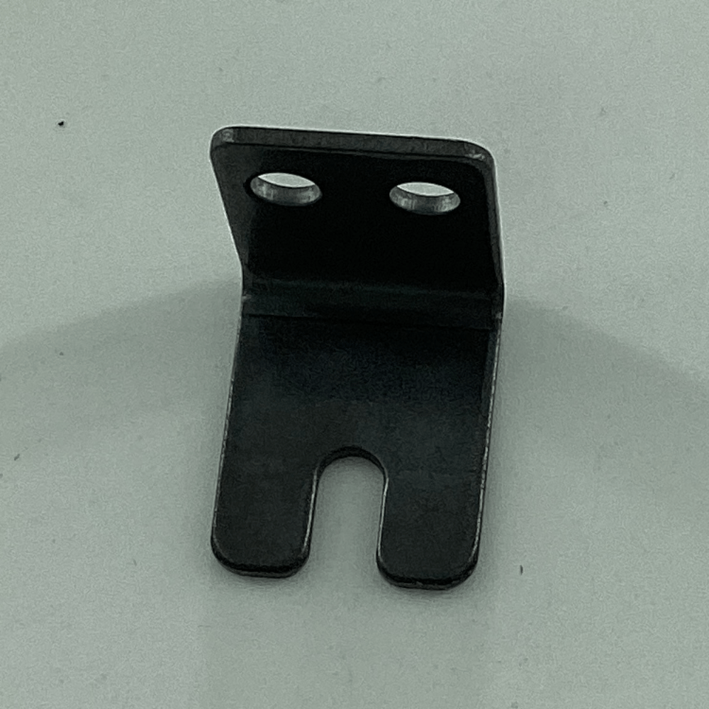 B-7272-781-000 COVER MOUNTING