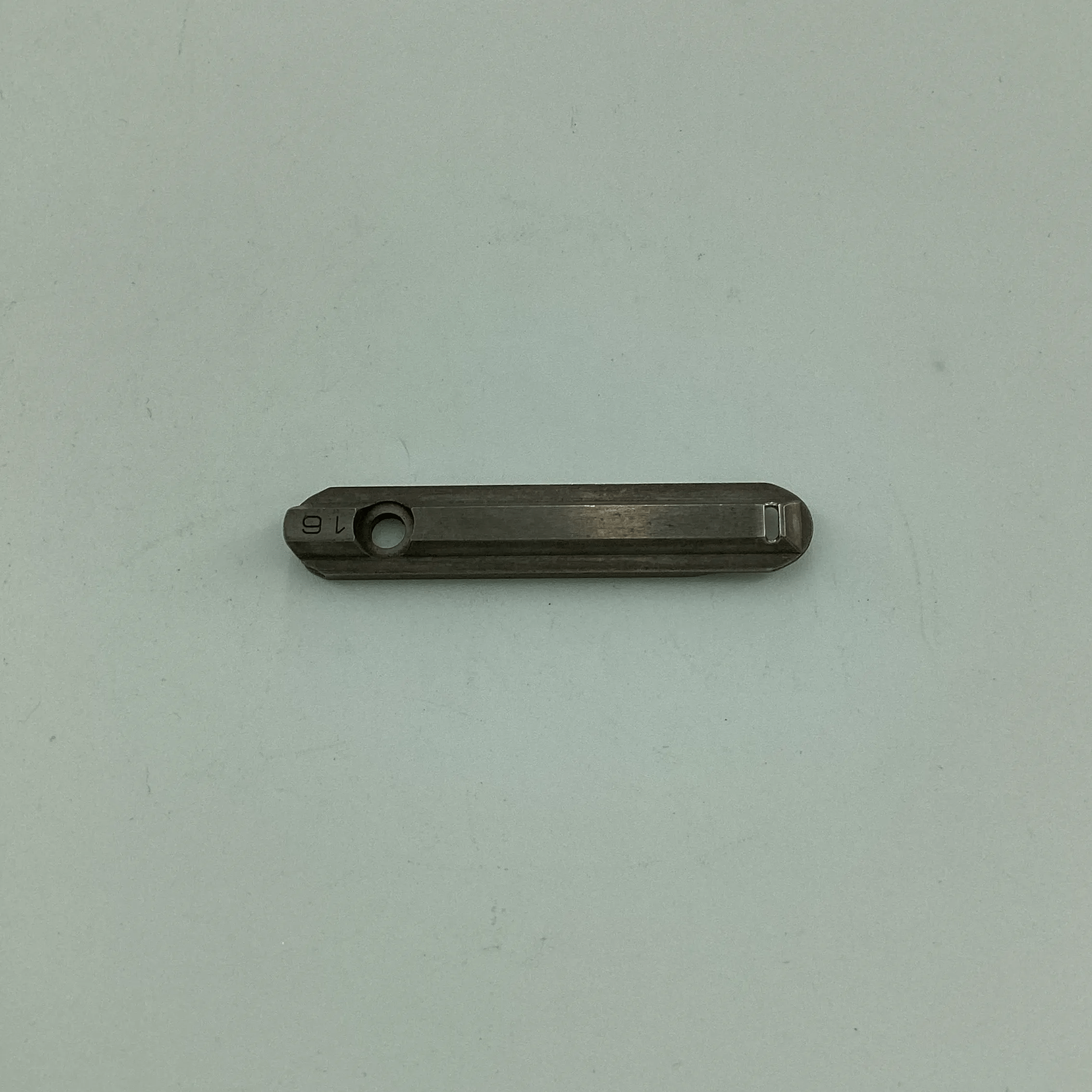 162-73807 L PLATE WITHOUT KNIFE