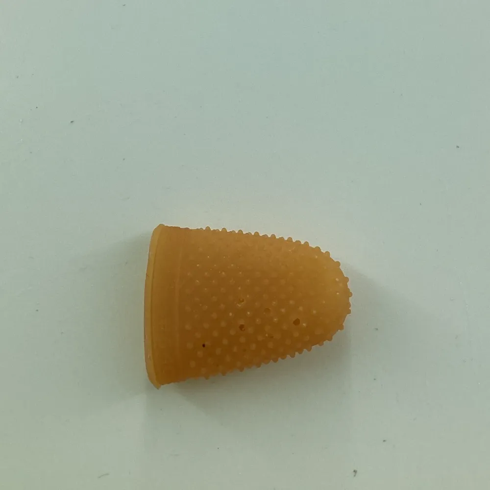 RUBBER FINGER TIP SIZE 13