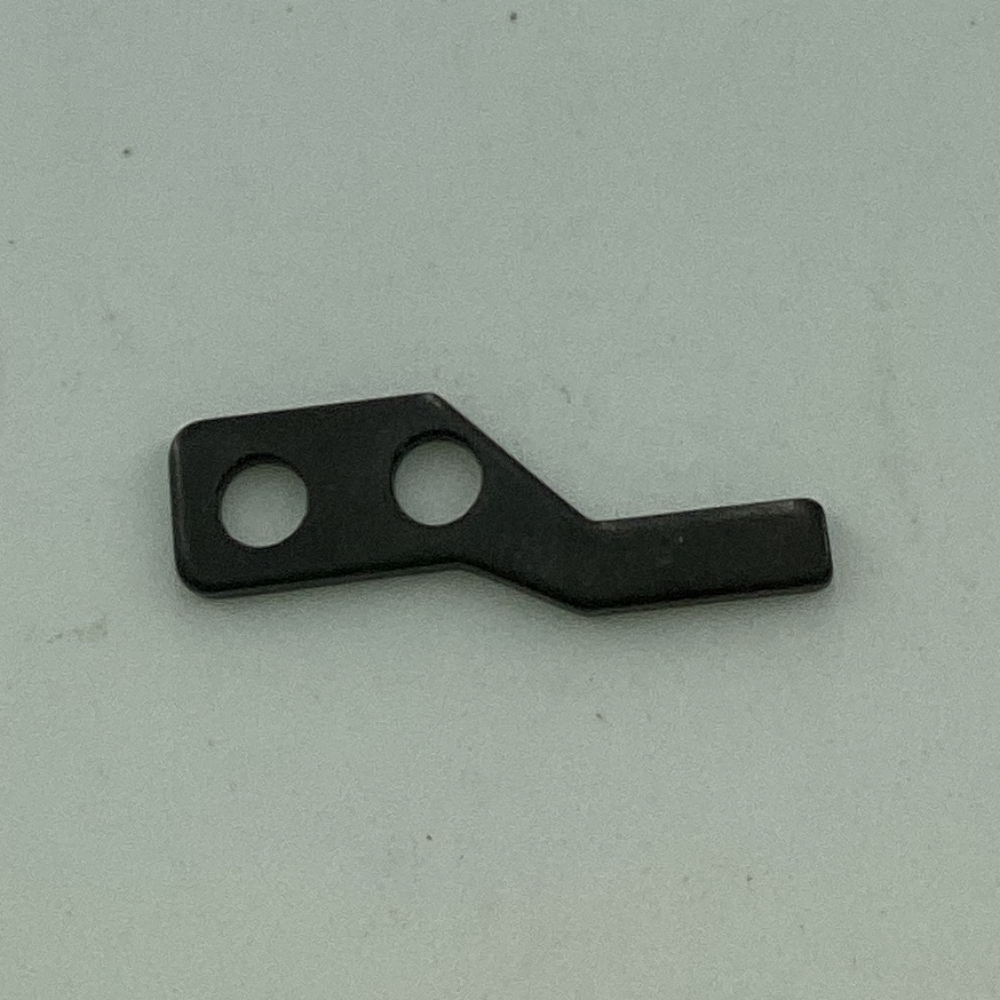 3120017 LOCKING PLATE
