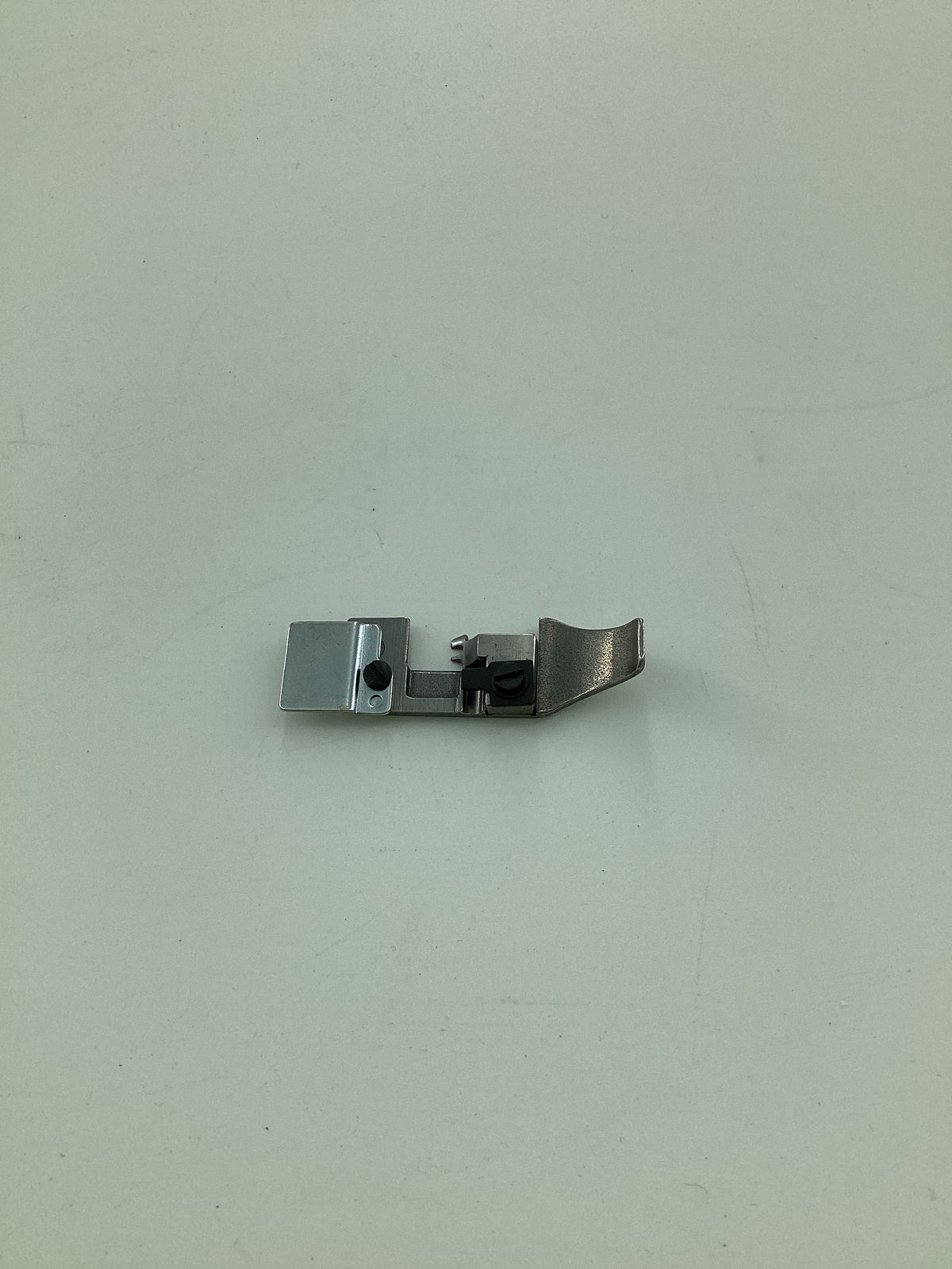 154989-0-01 PRESSER FOOT