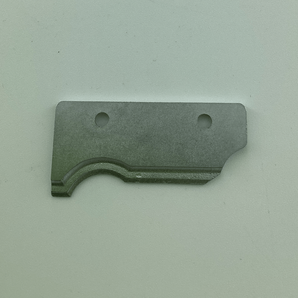 SA6741001 NEEDLE PLATE L 2230L