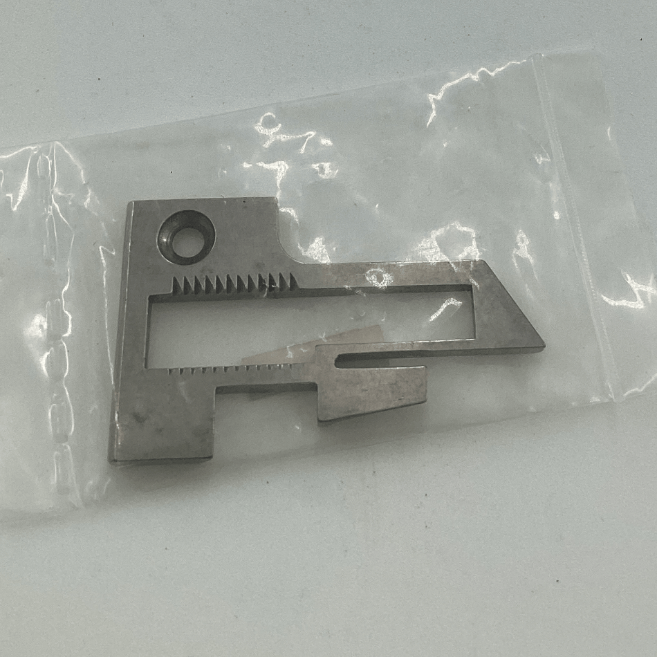 39524J3/16" NEEDLE PLATE
