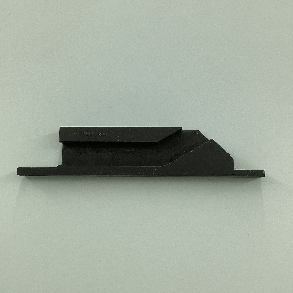 0558-009042 TRACK