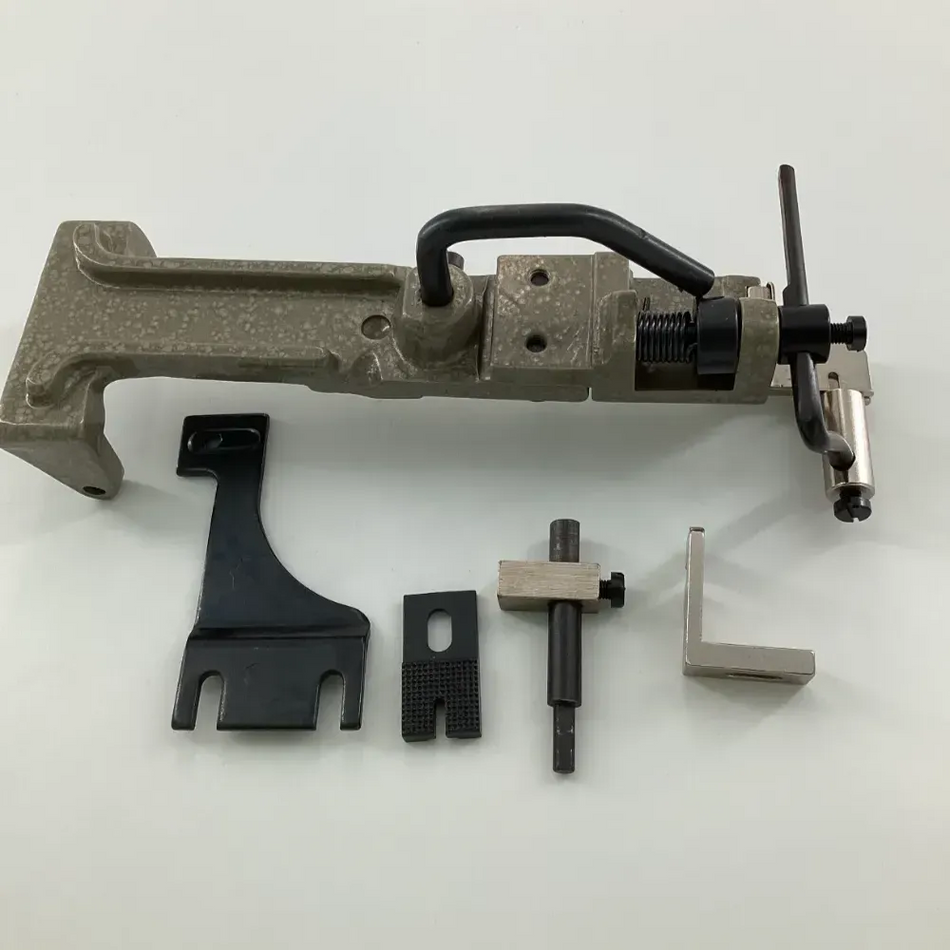B-2401-372-0B0 CLAMP ASSEMBLY