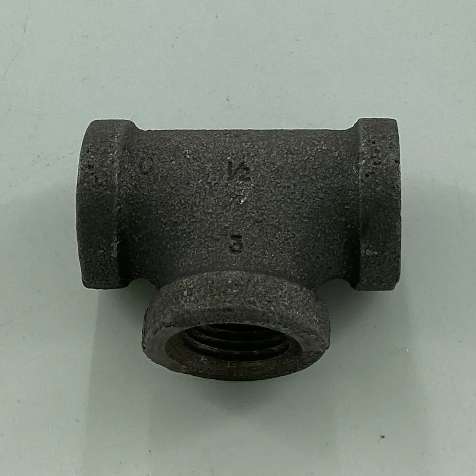 SG45 TEE-1/2" MALLEABLE IRON