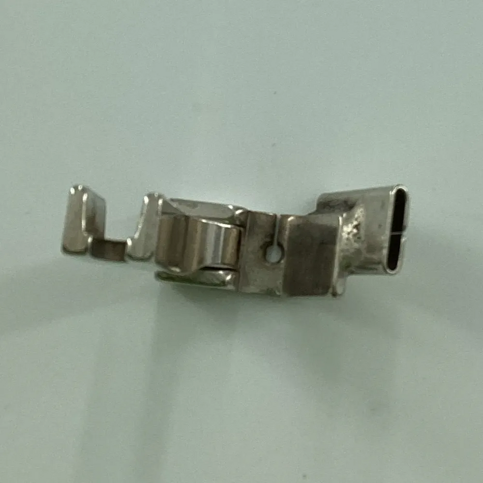 S10R-3/8" HINGED RIGHT TUBE FOOT