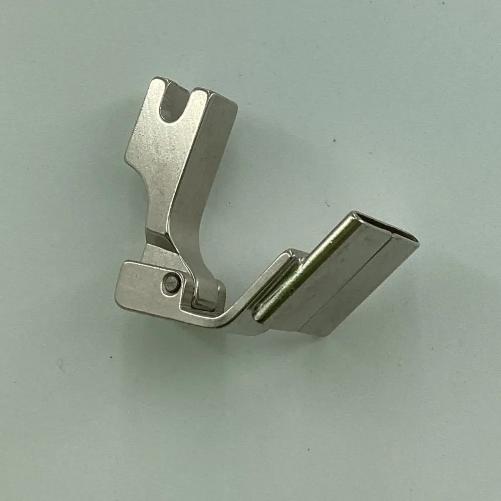 S10R-3/4" HINGED RIGHT TUBE FOOT