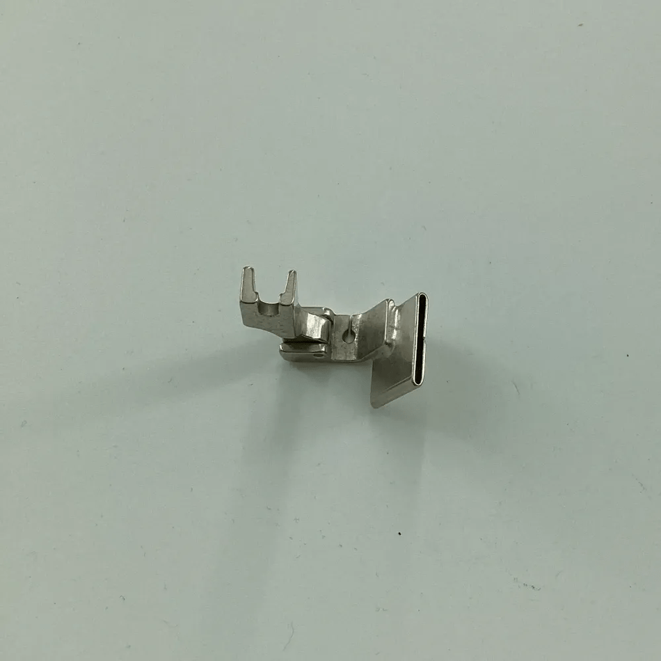 S10L-3/4" HINGED LEFT TUBE FOOT
