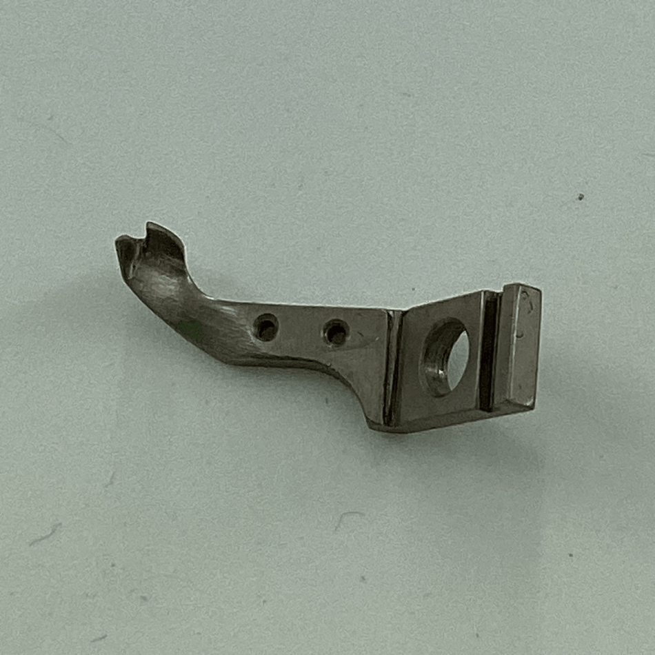 548207 LOOP RETAINER