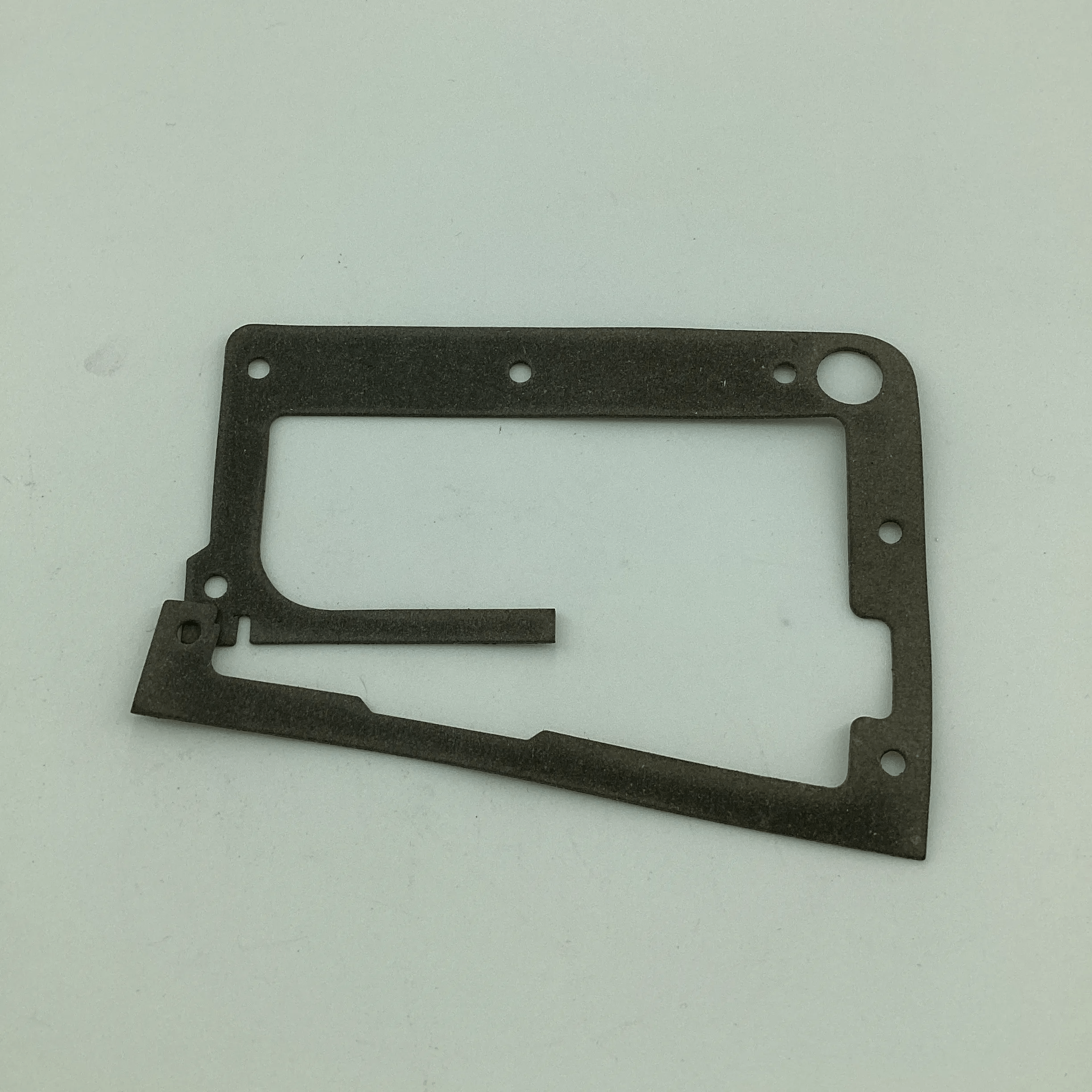 B-1110-804-000 COVER GASKET