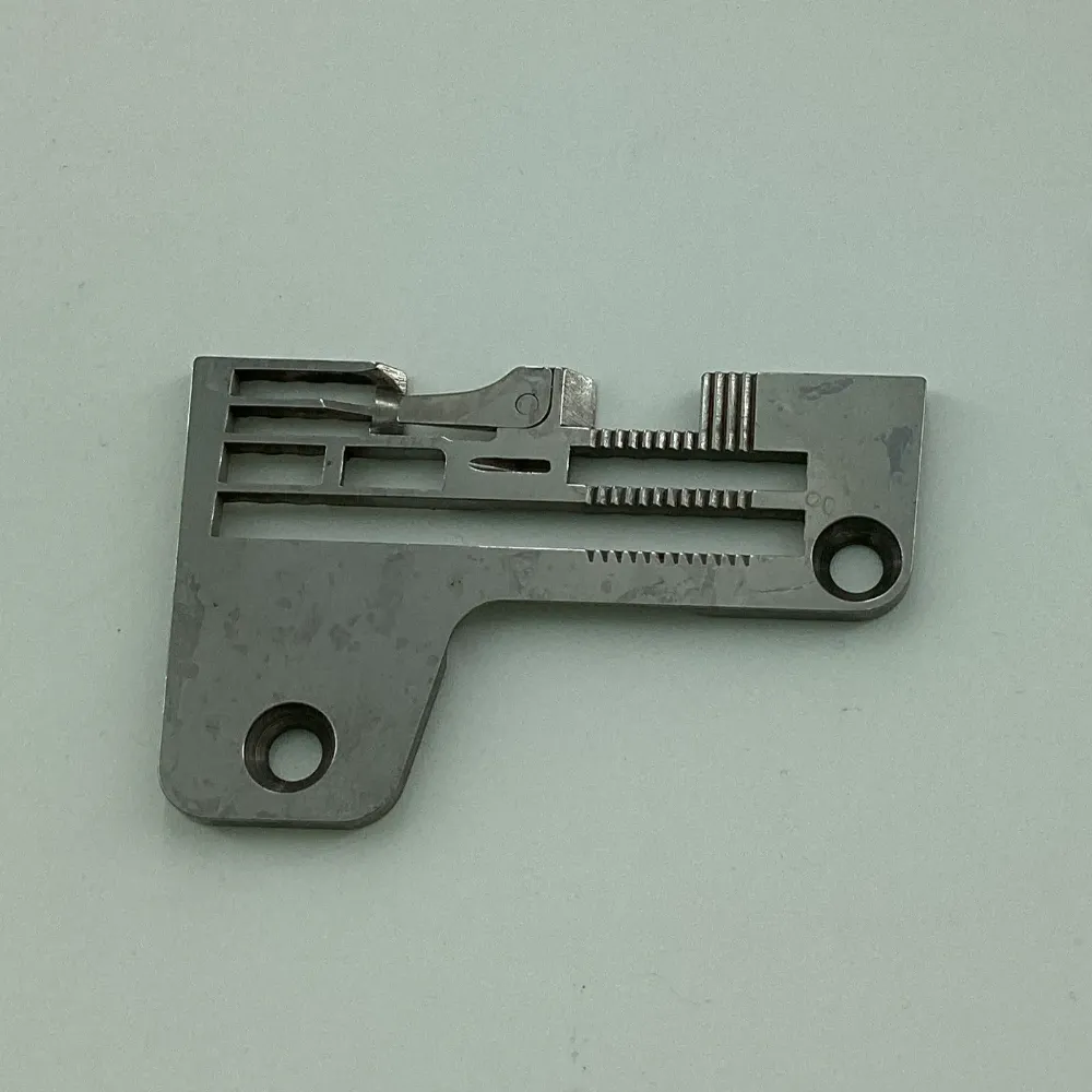204039B NEEDLE PLATE