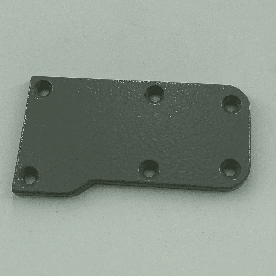 230554-UD CYLINDER ARM SIDE COVER