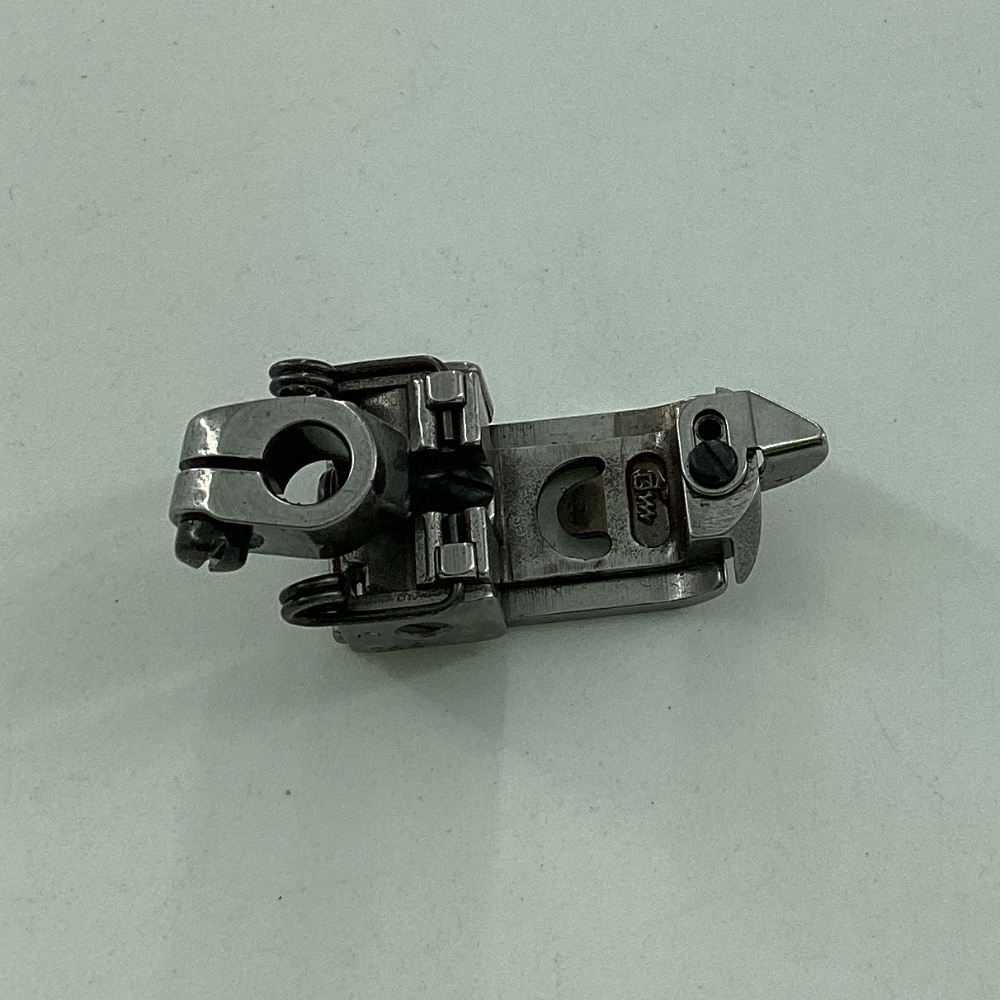 257471-64 PRESSER FOOT