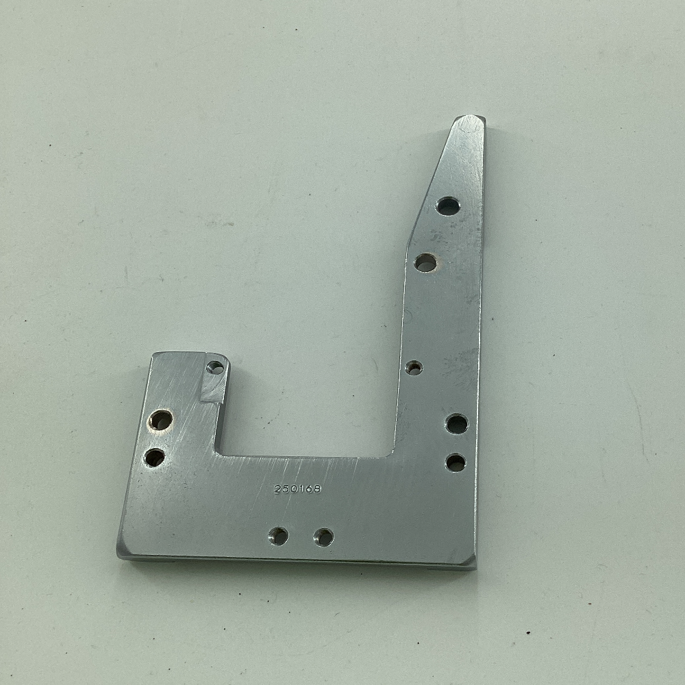 250168 NEEDLE PLATE BRACKET