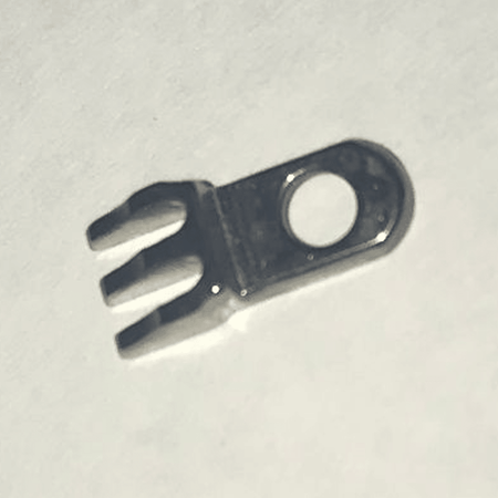 3028051 STITCH PLATE TONGUE