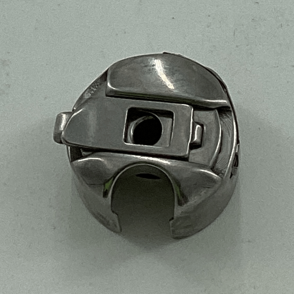 11218504 BOBBIN CASE