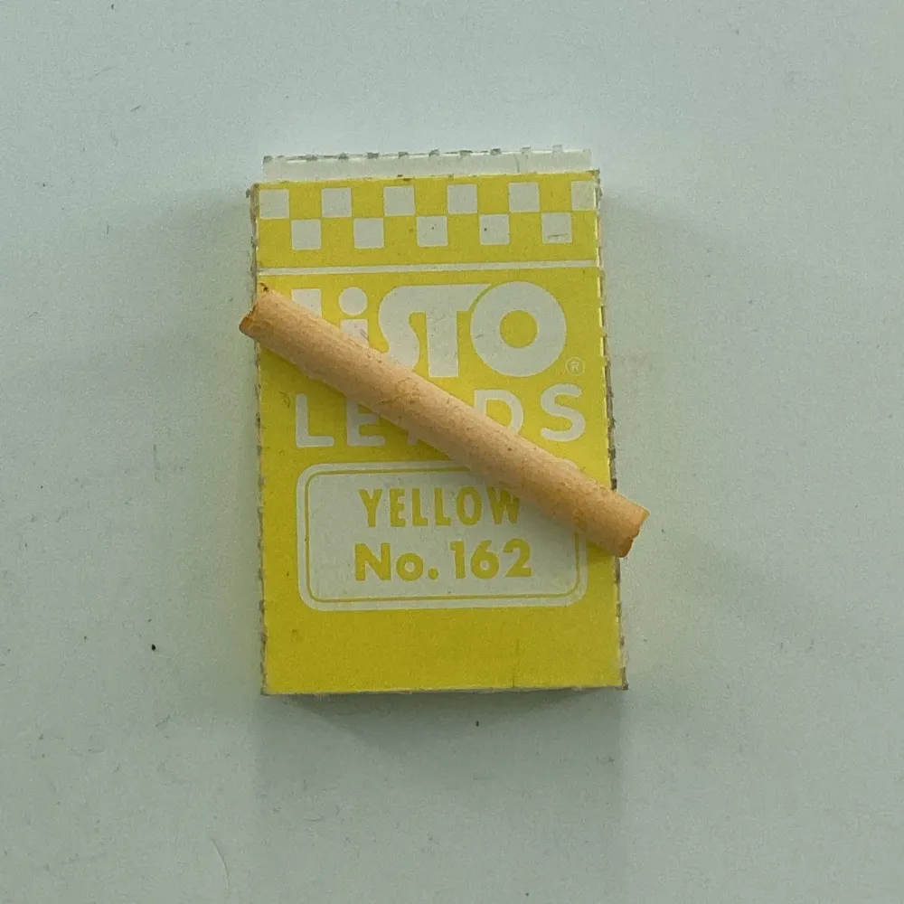 M162YELLOW PENCIL