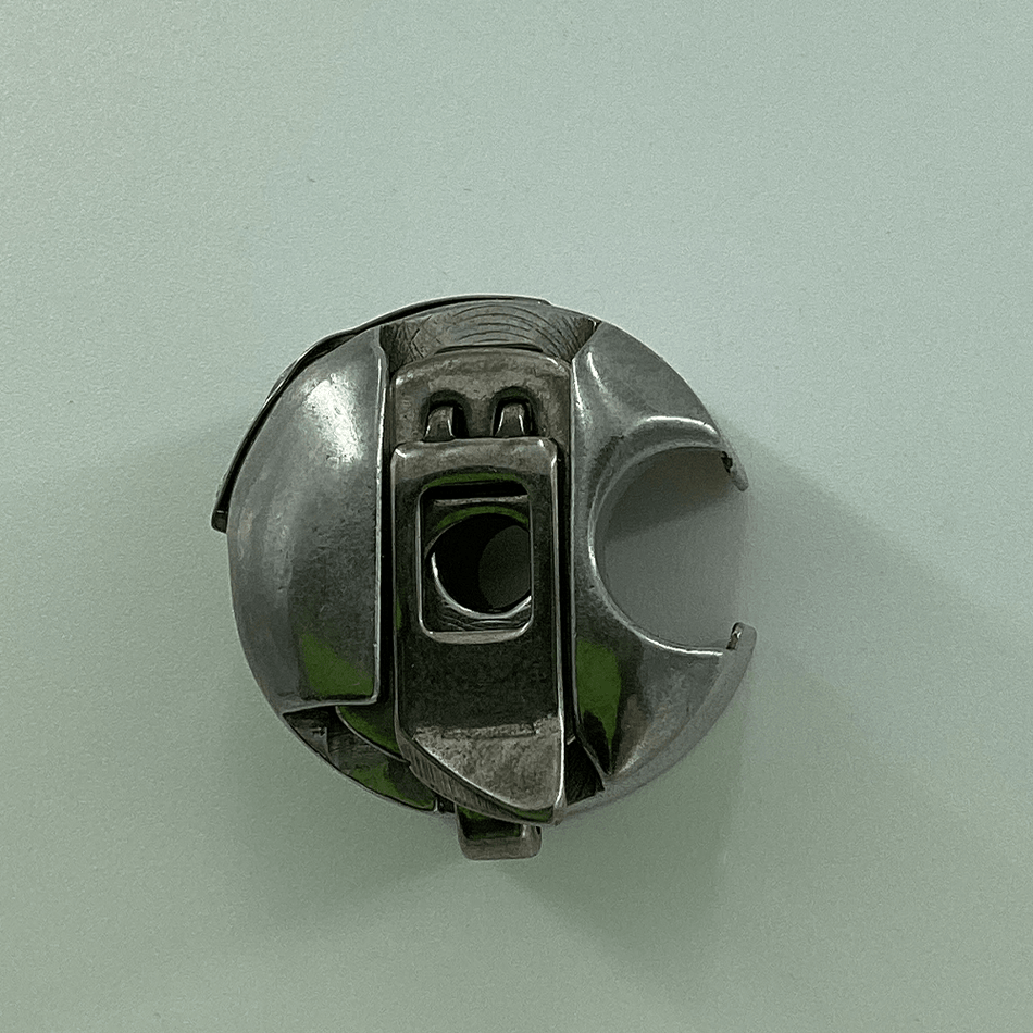 GN138-8 BOBBIN CASE