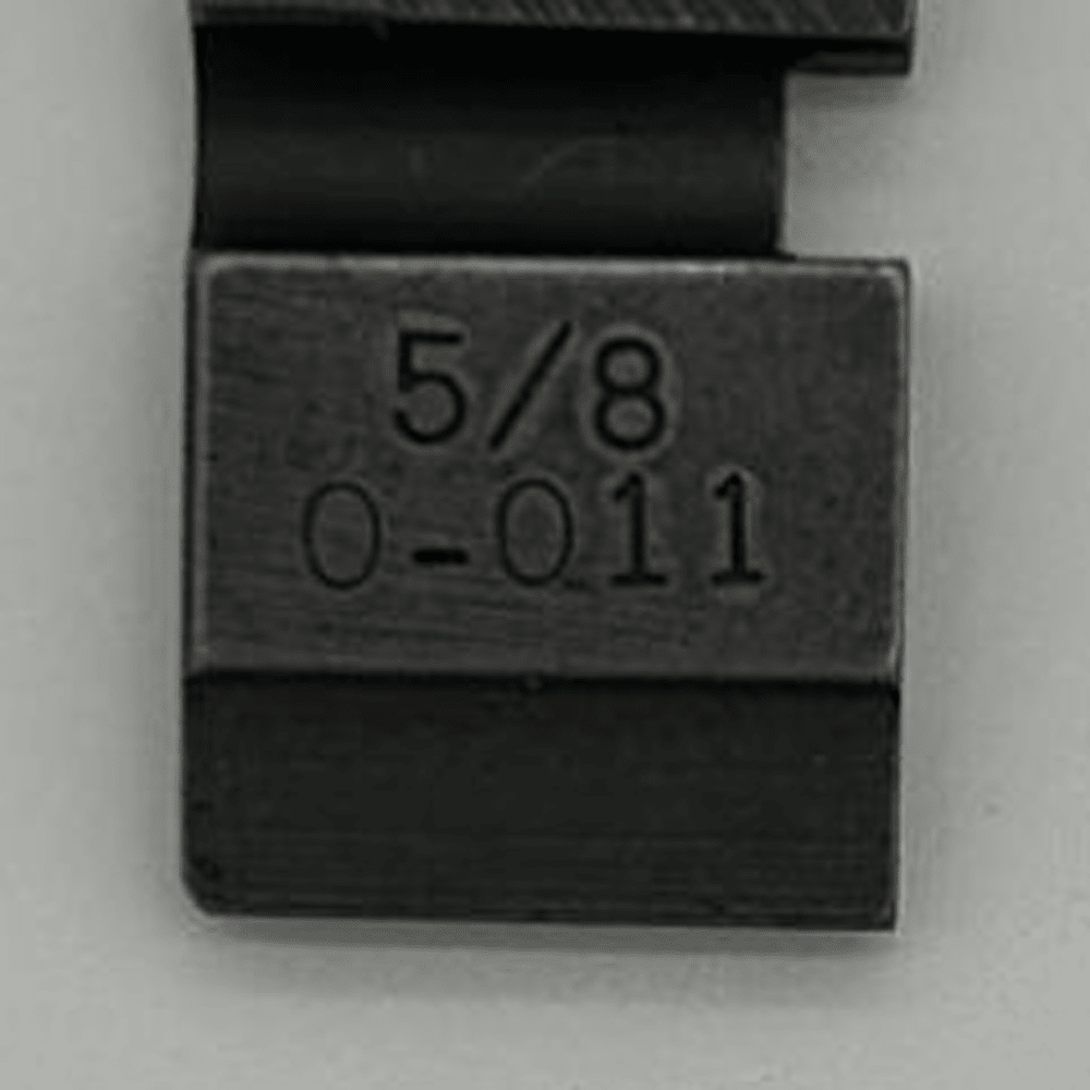 10-1069-0-011    CUTTING STEEL