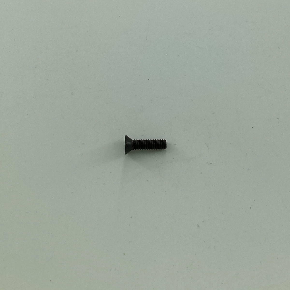 01-2444-0-000 10-32 X .750L SCREW