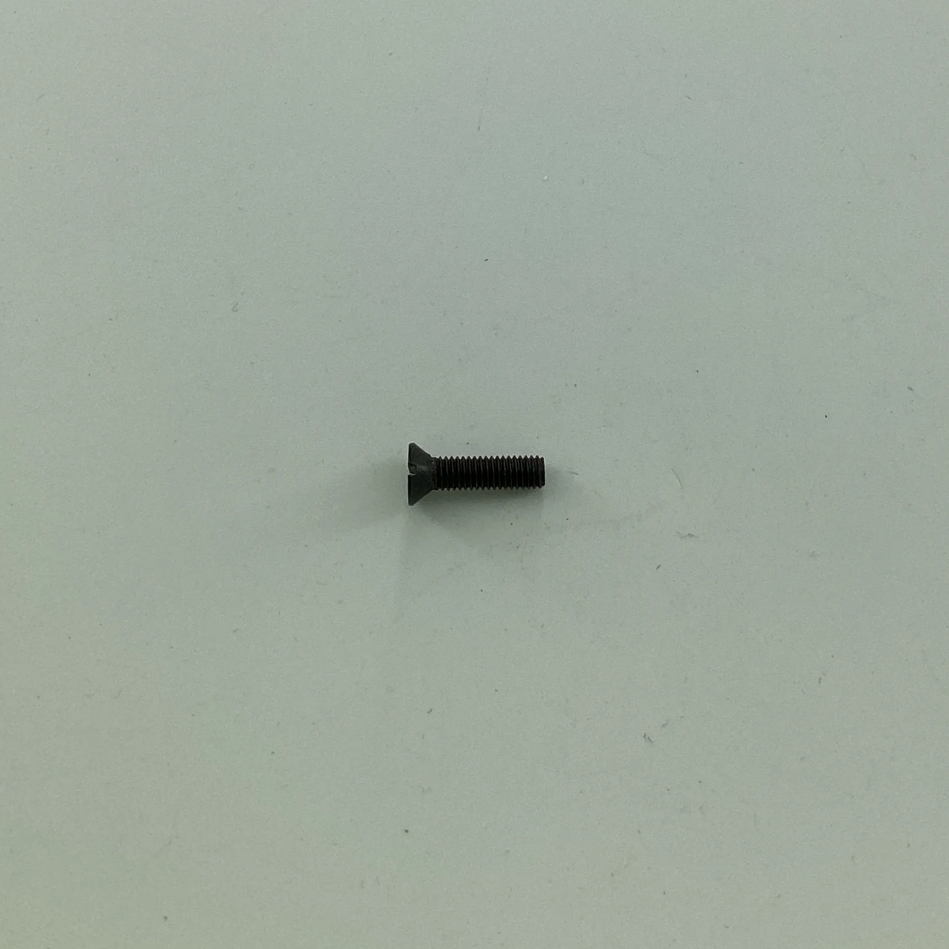 01-2444-0-000 10-32 X .750L SCREW