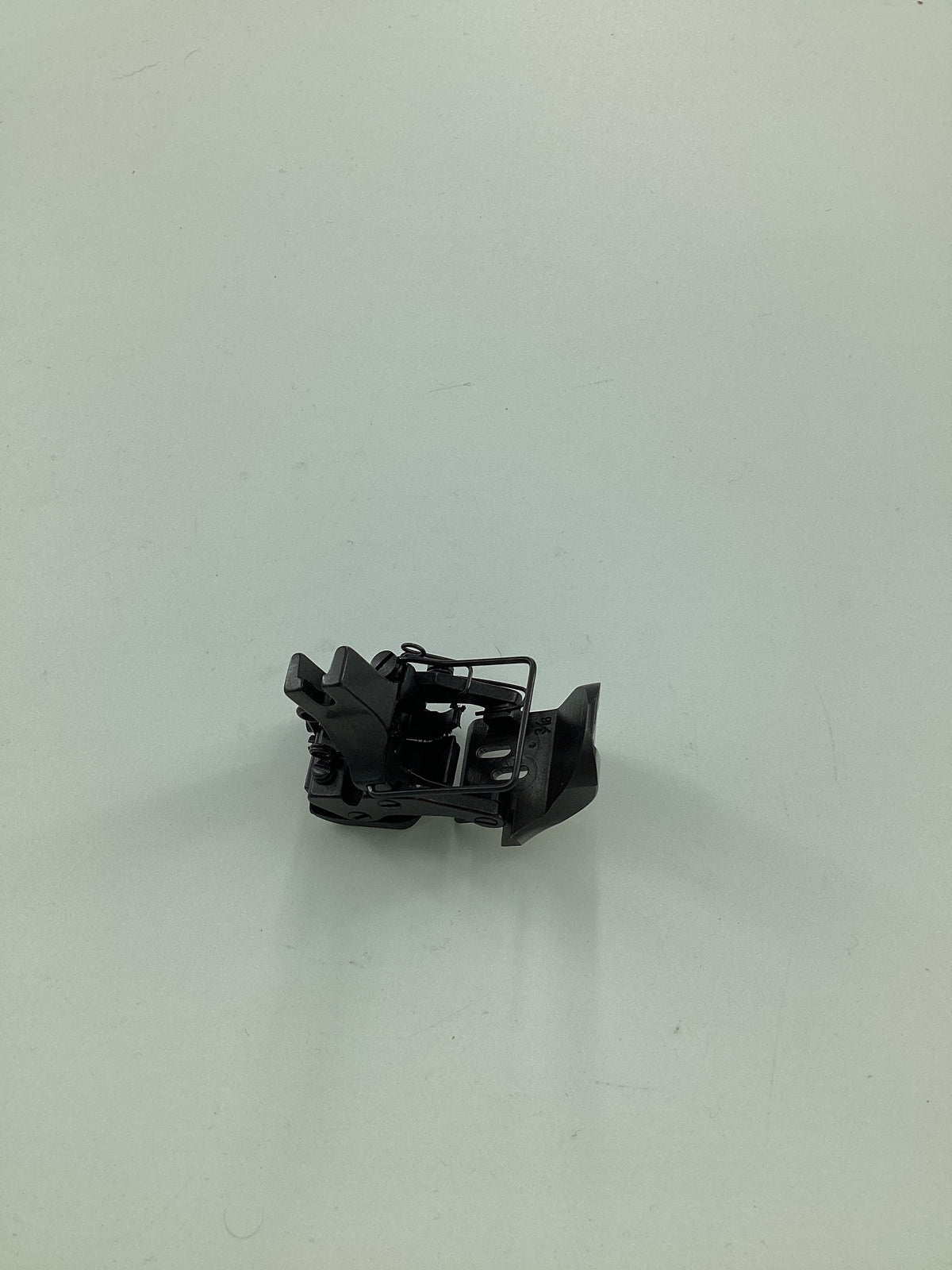 159584-2-01 PRESSER FOOT 3/16
