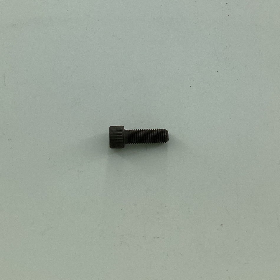 22653D12 SCREW
