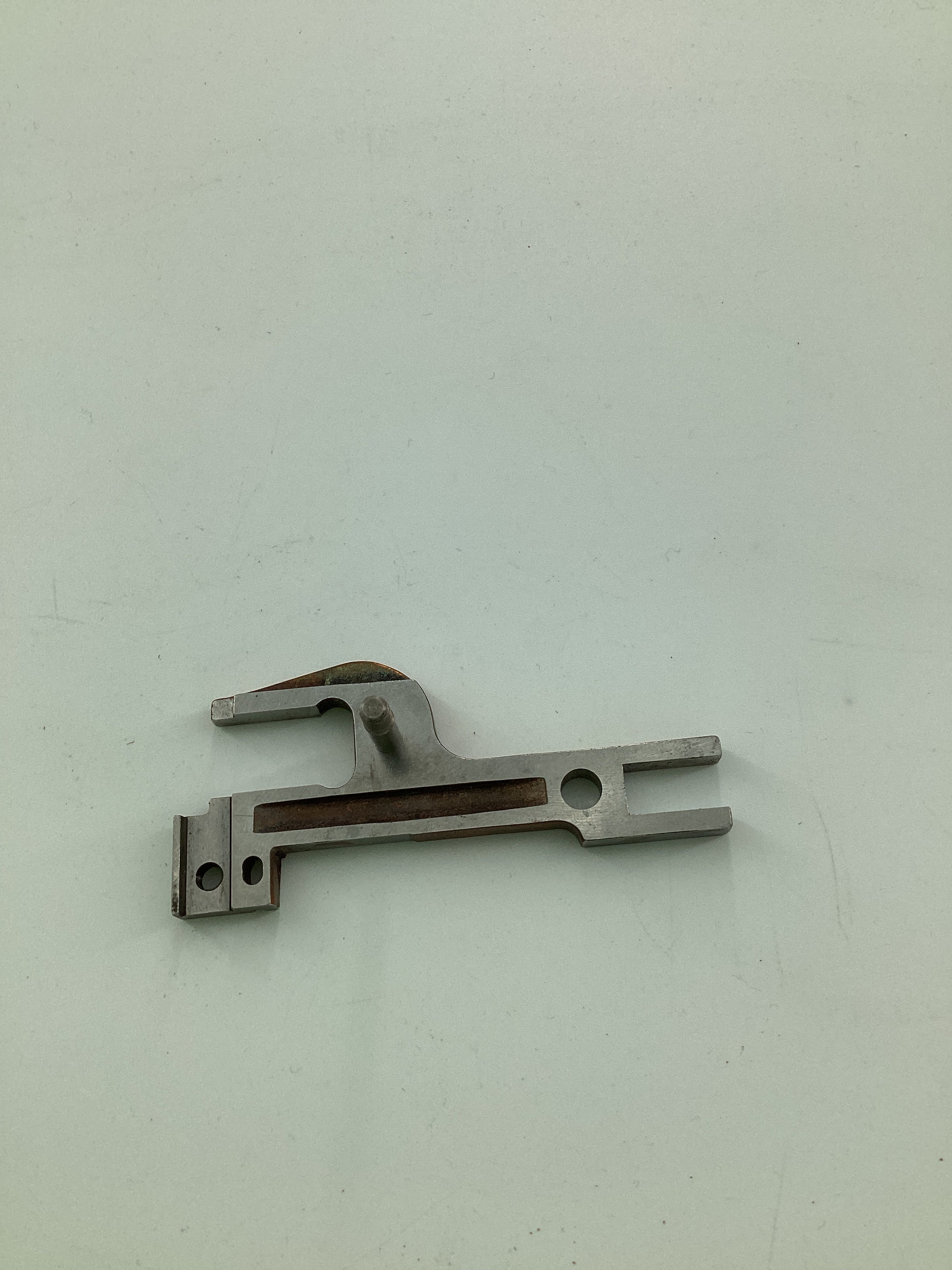 39534C MAIN FEED BAR