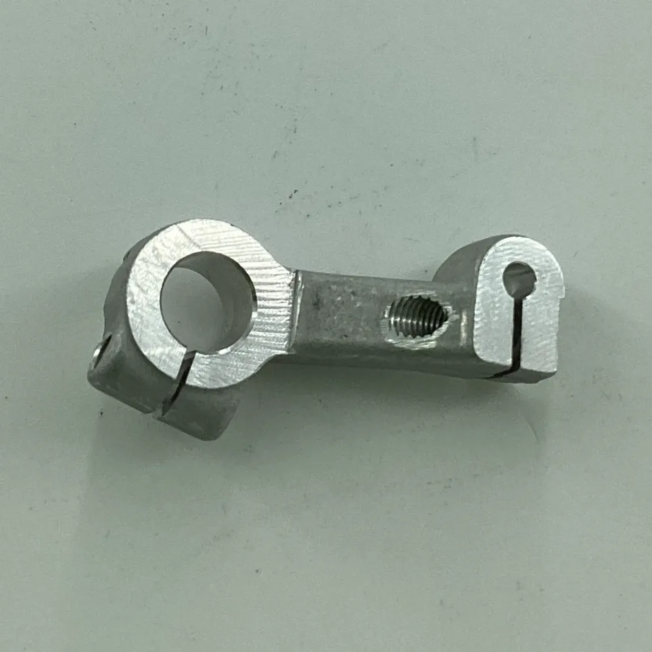 S08933-0-51 SPREADER HOLDER